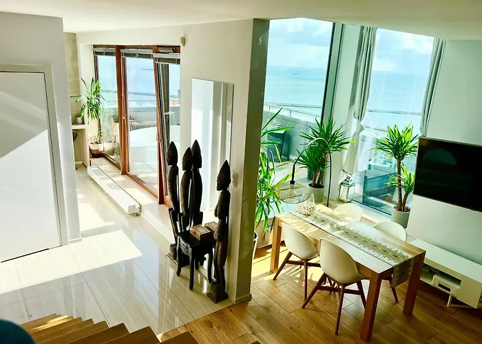 Apartamento Sea Towers Penthouse 28-29 Two-floors Sea View Panoramic Terrace 110m2 !!! Jacuzzi