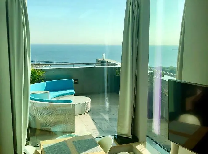 Apartamento Sea Towers Penthouse 28-29 Two-floors Sea View Panoramic Terrace 110m2 !!! Jacuzzi Gdynia